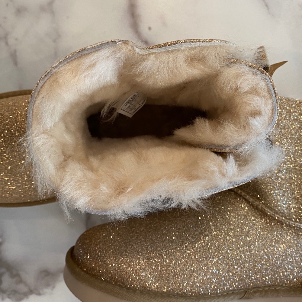 UGG Mini Bailey Bow II Sparkle Glitter Ankle Boot - Picture 12 of 15